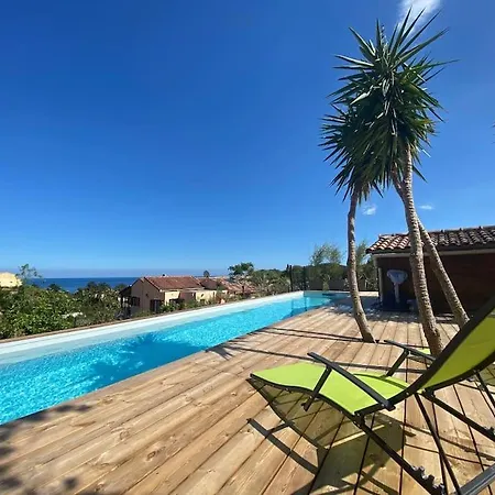 T3 Jm Vue Sur La Avec Piscine. * Sari-Solenzara